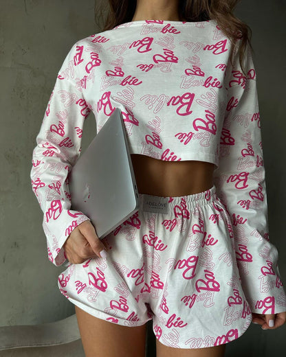 Casual Letter-Print Two-Piece Set: Cropped Crewneck Long-Sleeve Top & Elastic Waist Pants with Side Slits